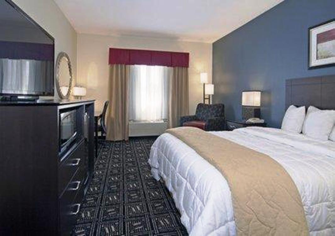 Quality Inn & Suites Манкейто Экстерьер фото